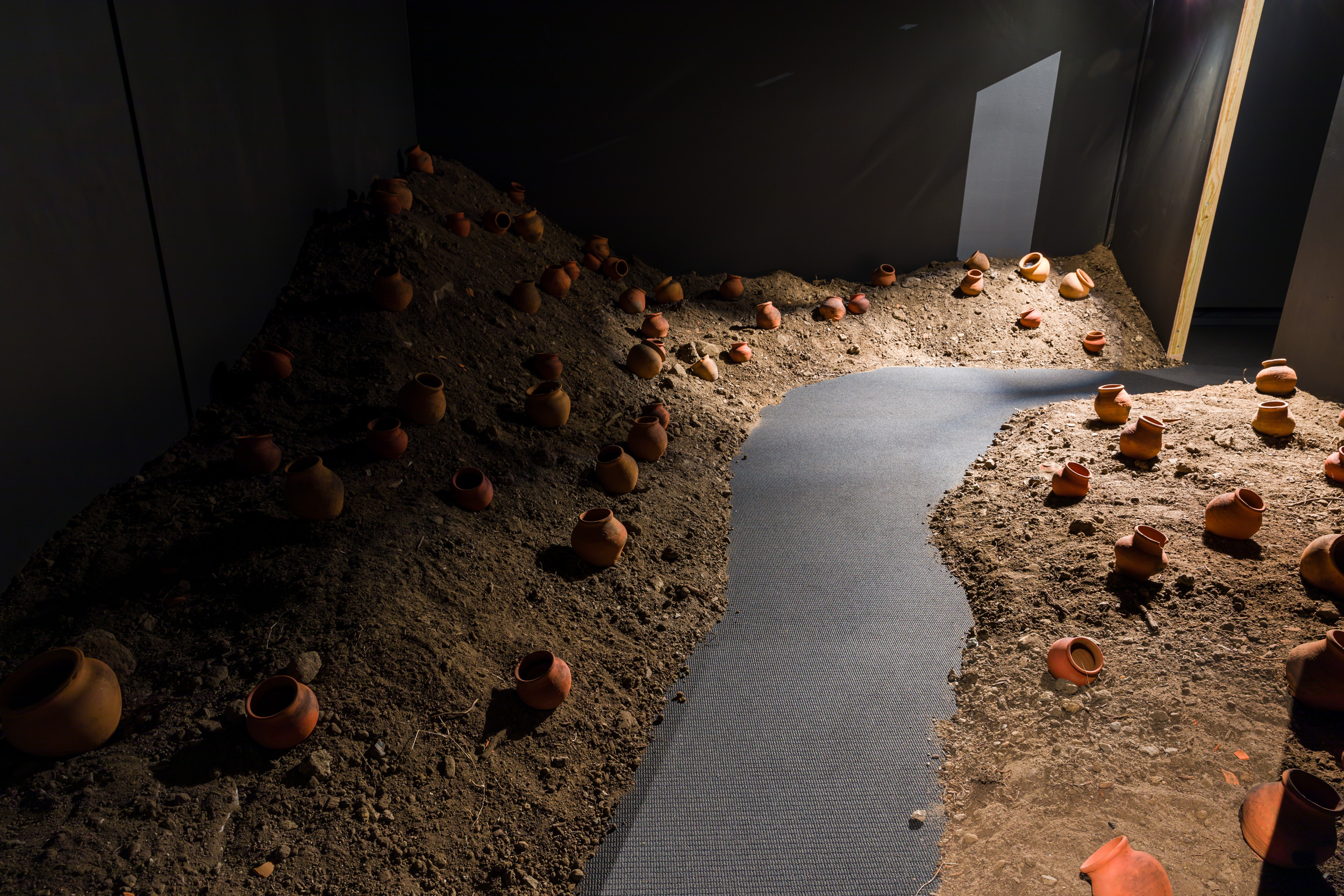 UQAM_OceanicThinking_installationview_20220407_jruckli_087